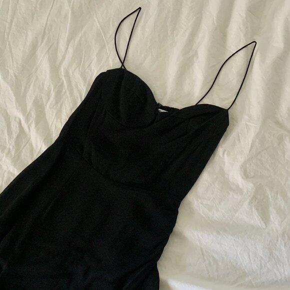 Reformation Kourtney Dress Black 0 NEW - Picture 3 of 6